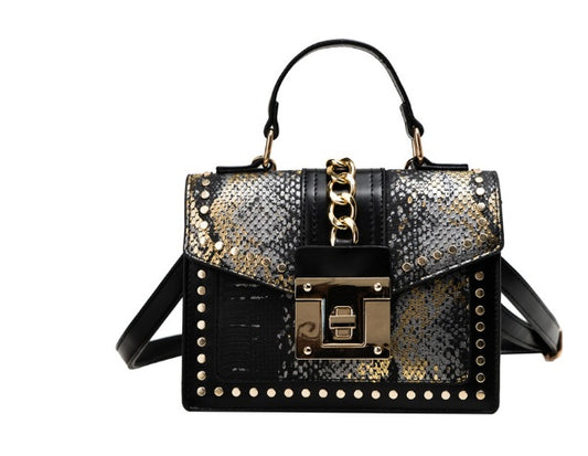 DAPHNE | SADDLE BOX BAG – SNAKE & STUDS