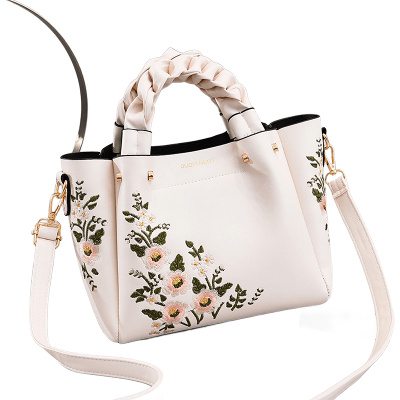 IRINI | QUILTED MINI BOX BAG – WITH GOLD CHAIN