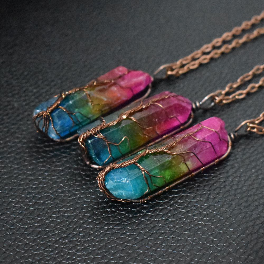 IRIS | AURA CRYSTAL NECKLACE