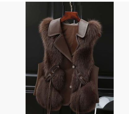 Elegant Short Fox Fur Vest